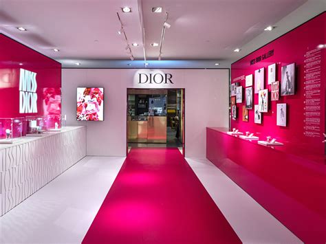 miss dior pop up reservation